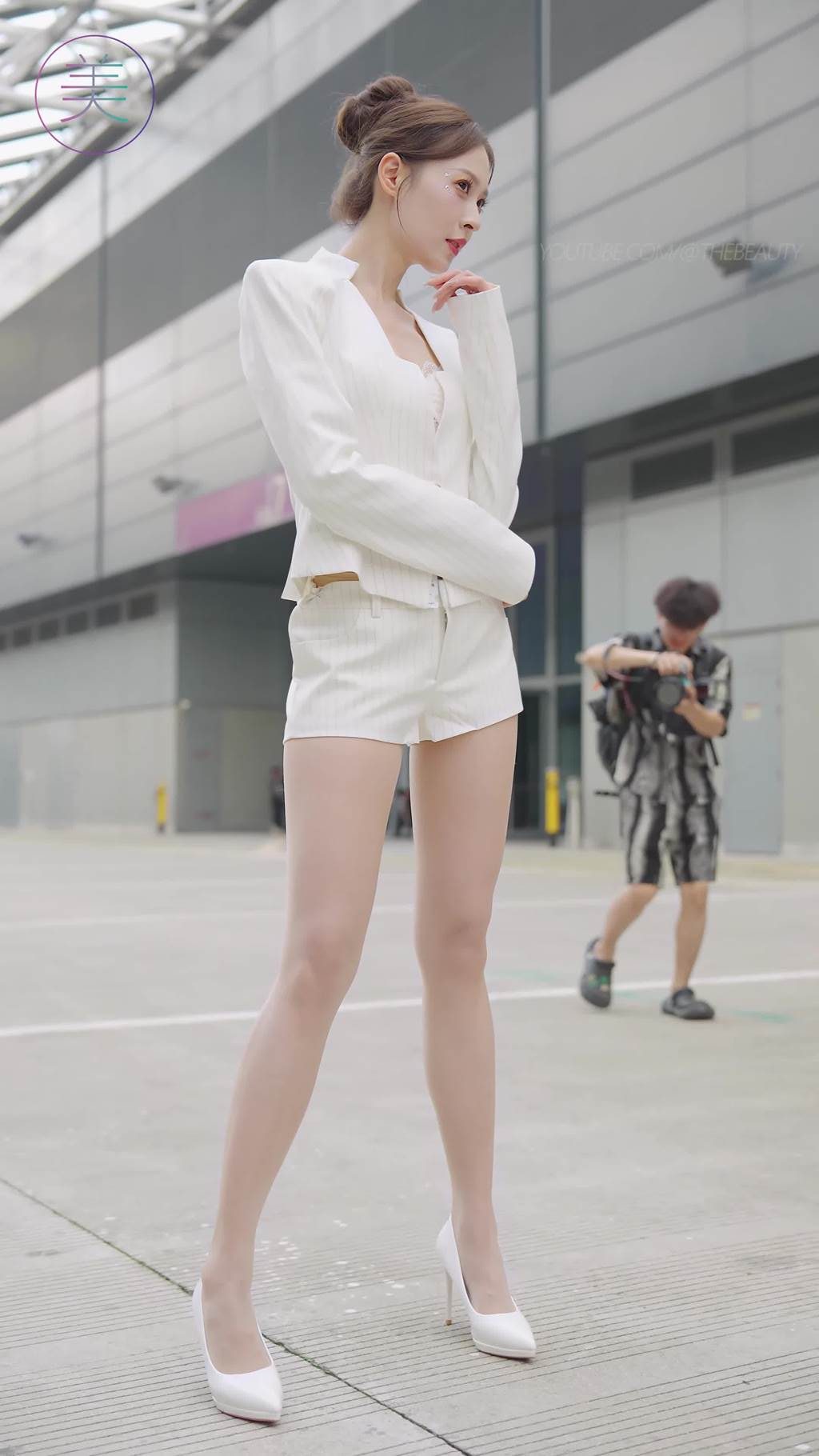 图片[4]-精选NO.1490 2024 深圳粤港澳大湾区车展 Model 车模随拍 137[30P]-草丛看图