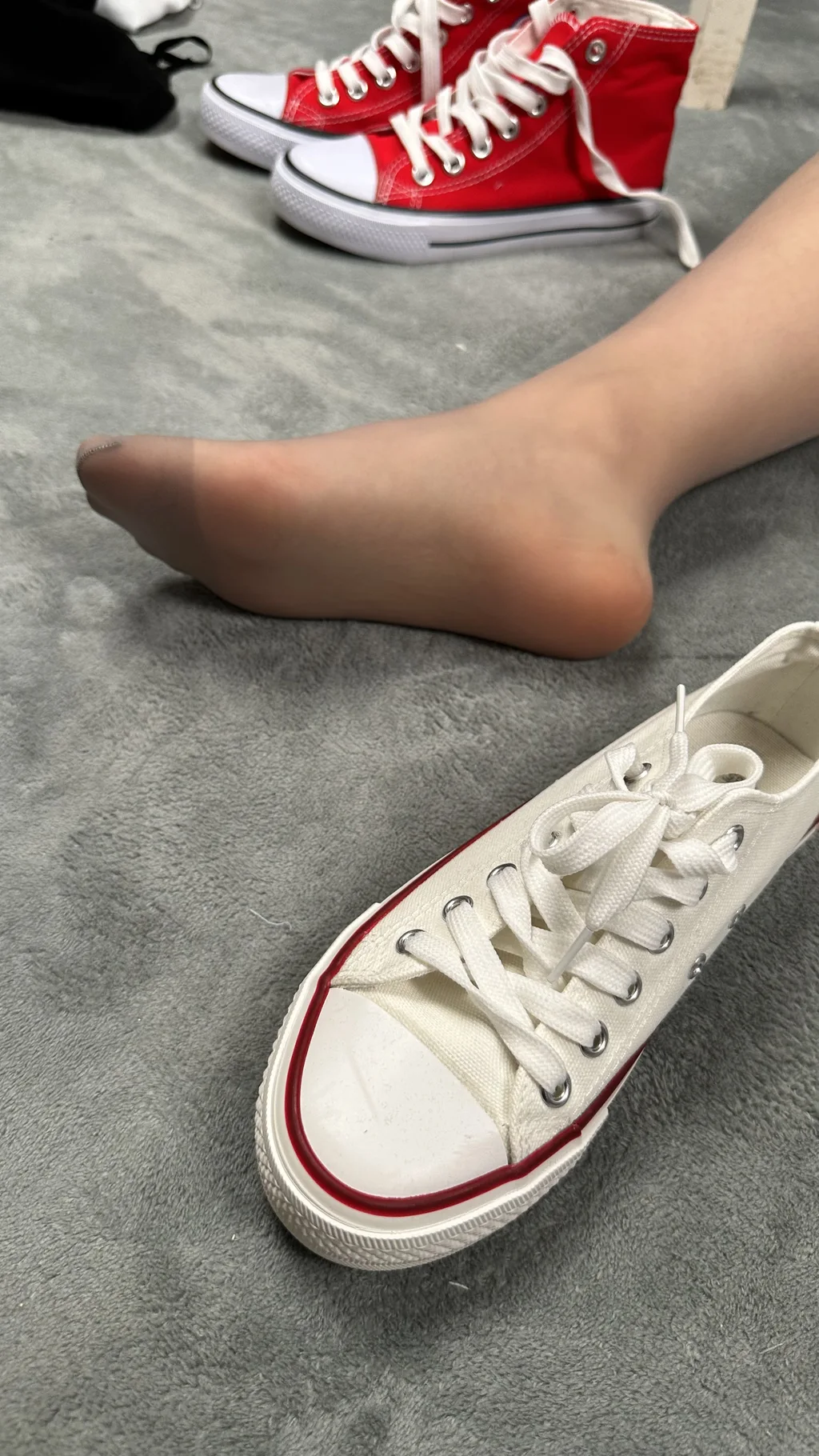 图片[8]-精选三禾摄影 NO.047 休闲短裤 肉丝 帆布鞋[108P]-草丛看图