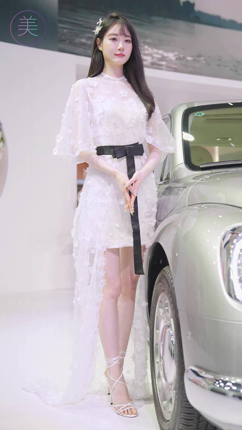 图片[4]-精选NO.0909 2023 广州车展 Racing Model 车模抖音网荭随拍109[20P]-草丛看图