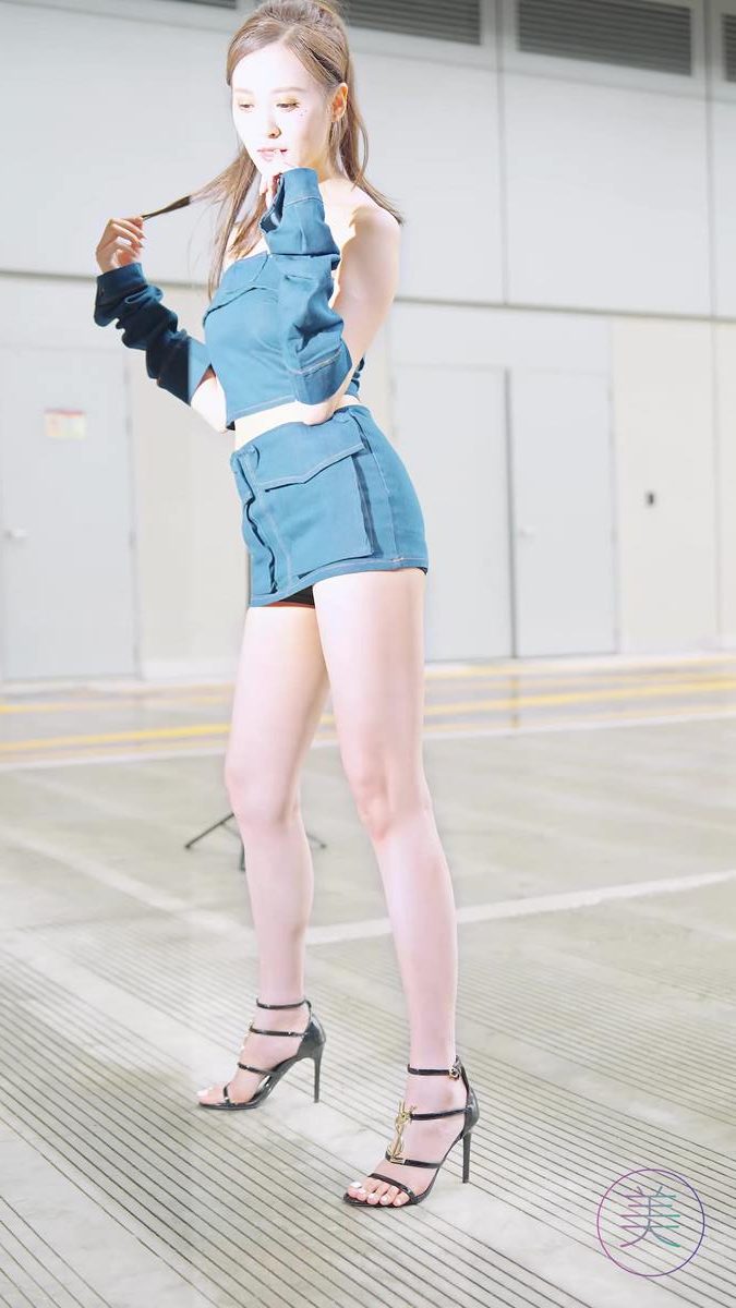 图片[2]-精选NO.1303 2024 深圳粤港澳大湾区车展 Model 车模随拍 97[20P]-草丛看图