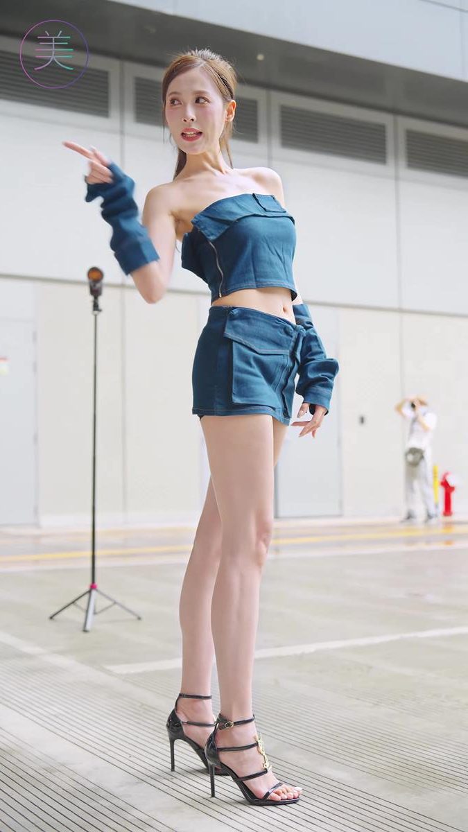 图片[5]-精选NO.1303 2024 深圳粤港澳大湾区车展 Model 车模随拍 97[20P]-草丛看图