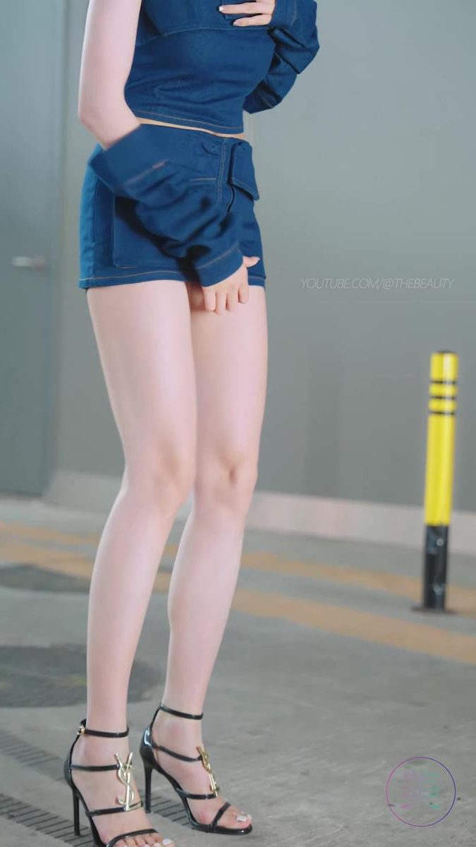 图片[7]-精选NO.1303 2024 深圳粤港澳大湾区车展 Model 车模随拍 97[20P]-草丛看图