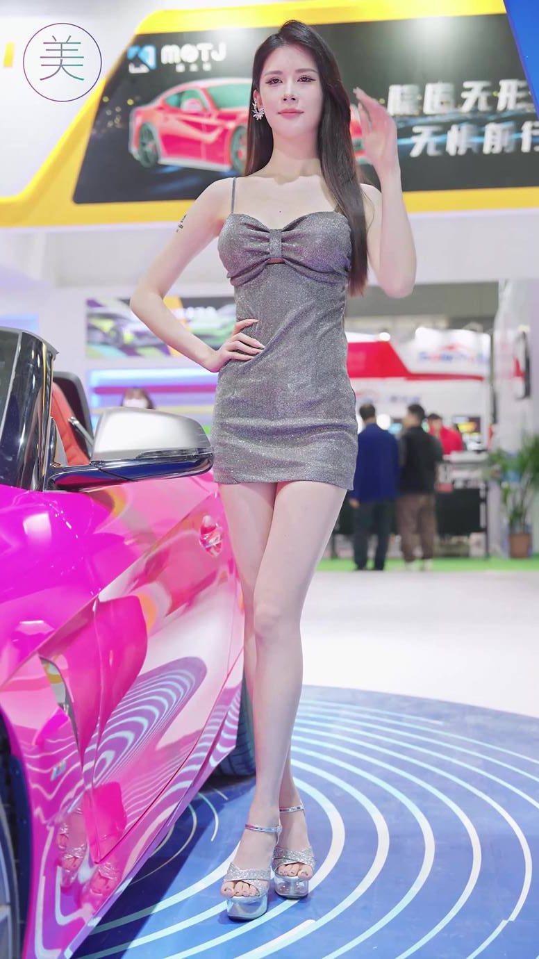 图片[4]-精选NO.0885 2024 深圳改装车展 Auto Salon 车模抖音网荭随拍 02[20P]-草丛看图