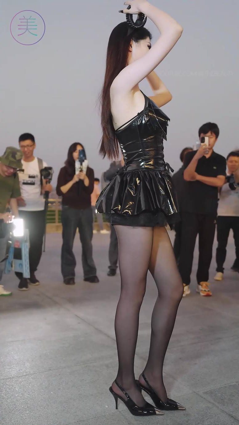 图片[7]-精选NO.0957 2023 广州车展 Racing Model 车模抖音网荭随拍129[20P]-草丛看图