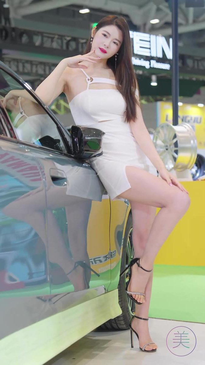 图片[2]-精选NO.1203 2024 深圳改装车展 Auto Salon 车模抖音网荭随拍 114[20P]-草丛看图