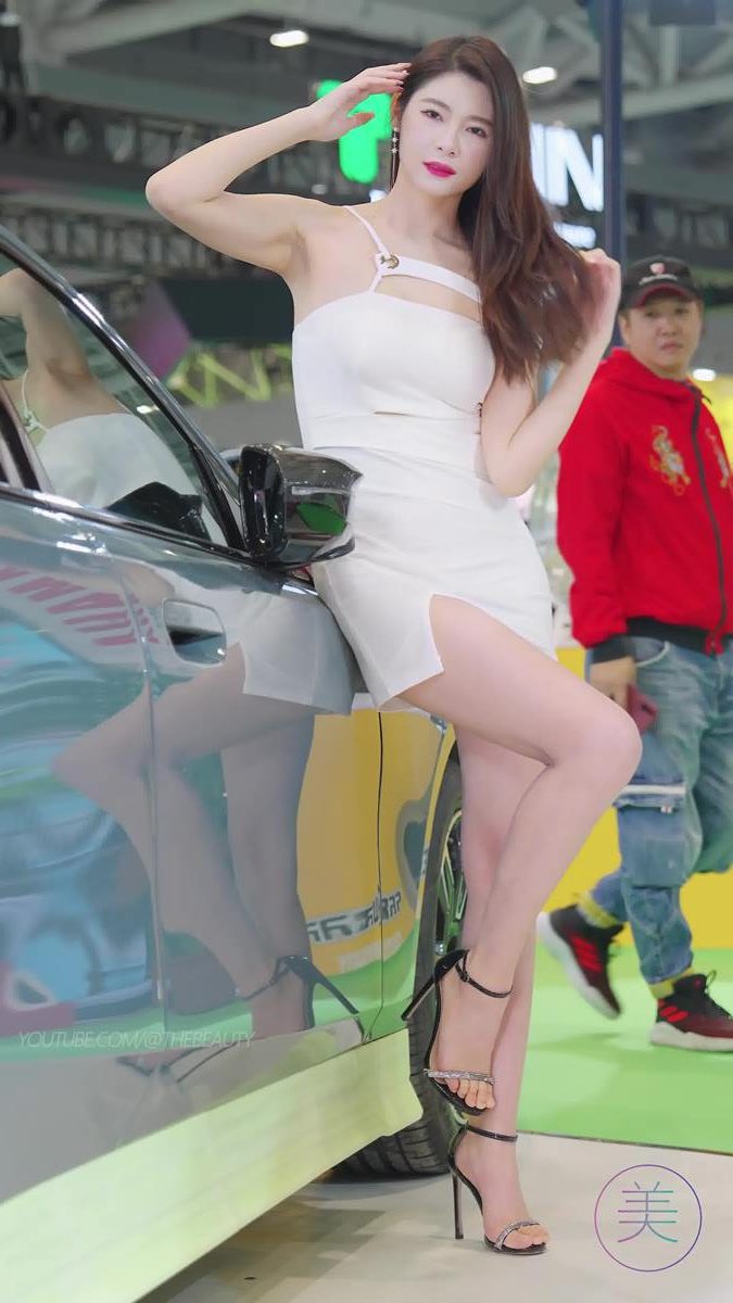 图片[6]-精选NO.1203 2024 深圳改装车展 Auto Salon 车模抖音网荭随拍 114[20P]-草丛看图