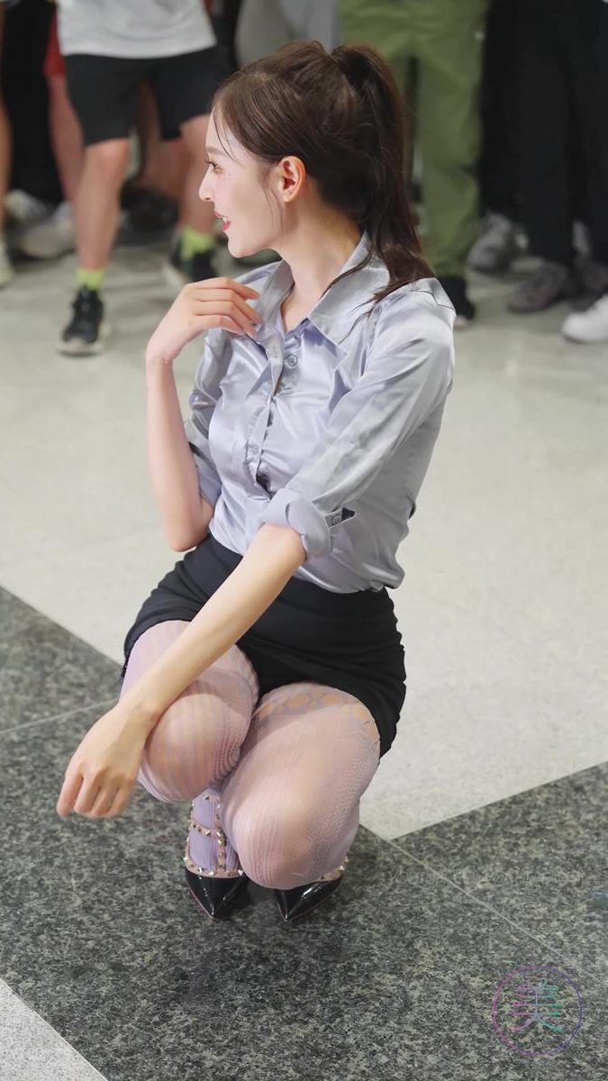 图片[6]-精选NO.1226 2024 深圳粤港澳大湾区车展 Model 车模随拍 77[20P]-草丛看图