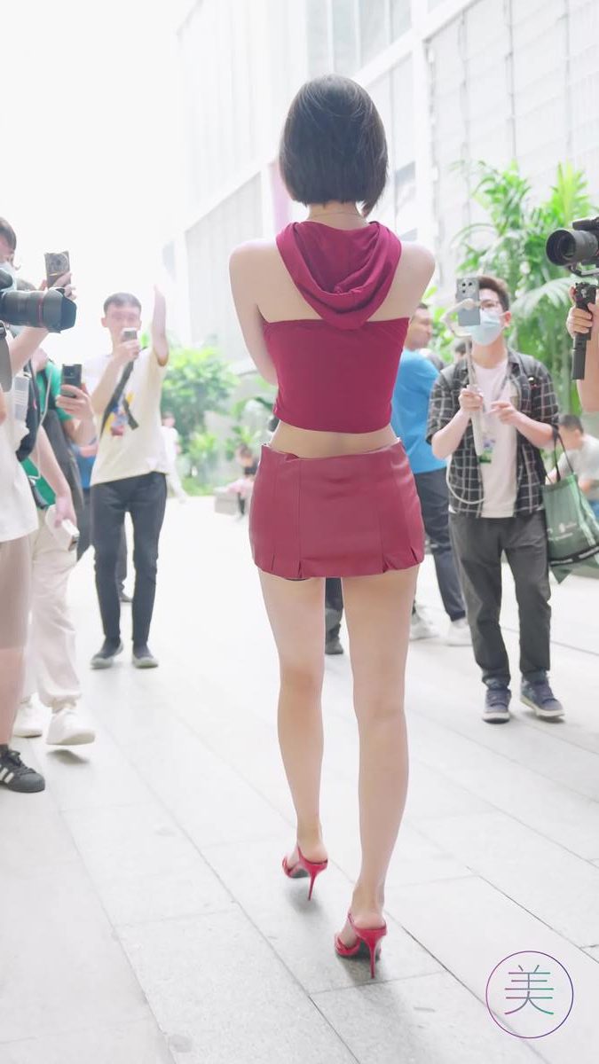 图片[1]-精选NO.1322 2024 深圳粤港澳大湾区车展 Model 车模随拍 116[20P]-草丛看图