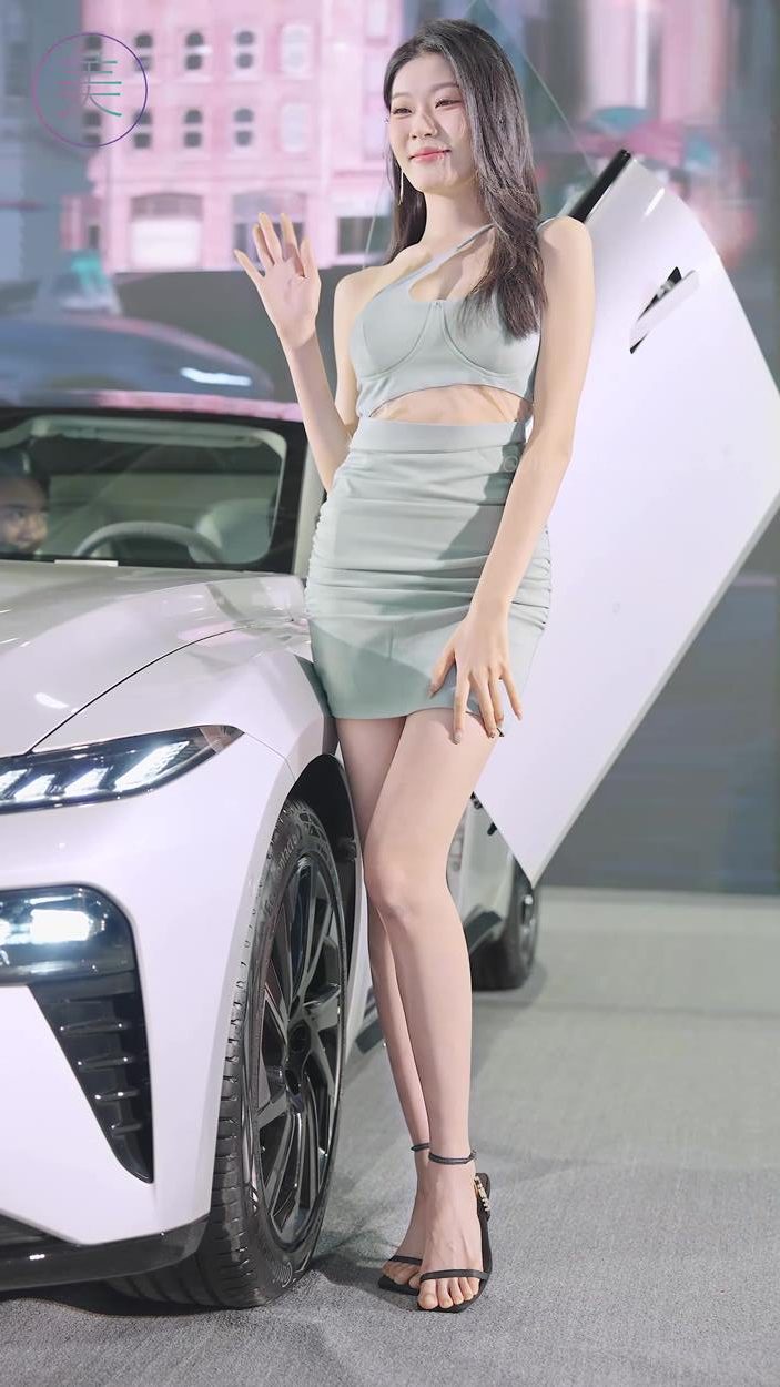 图片[4]-精选NO.1033 2024 东莞春季车展 Racing Model 车模随拍 Fancam LOOKBOOK 15[20P]-草丛看图