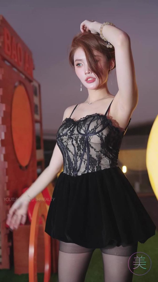 图片[6]-精选NO.1286 2024 深圳粤港澳大湾区车展 Model 车模随拍 92[20P]-草丛看图