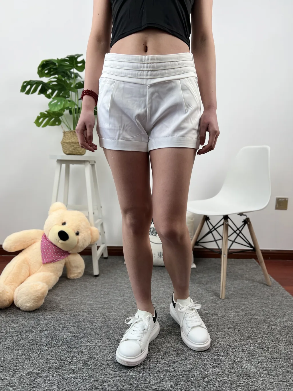 图片[6]-精选三禾摄影 NO.038 休闲短裤 棉袜 小白鞋-1[110P]-草丛看图