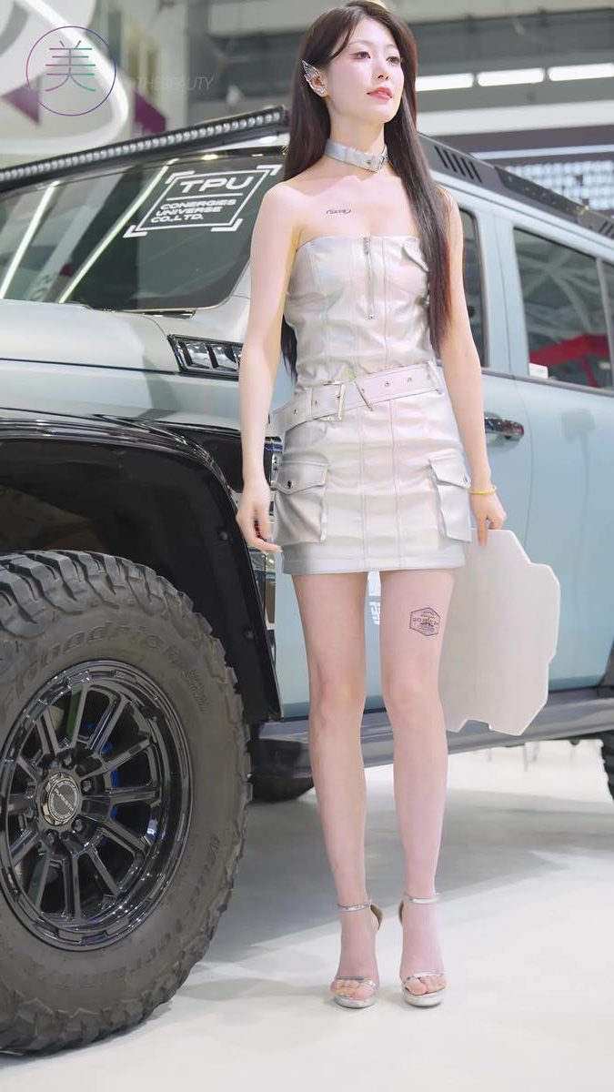 图片[3]-精选NO.1267 2024 深圳改装车展 Auto Salon 车模抖音网荭随拍 118[20P]-草丛看图