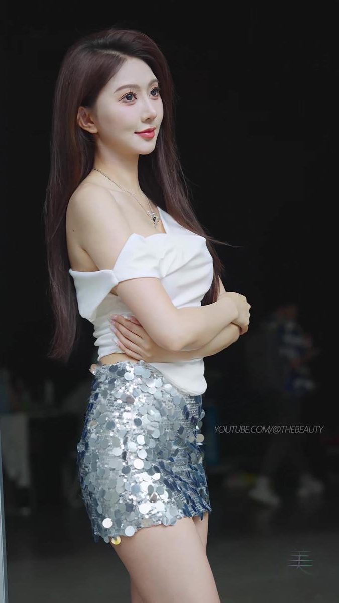 图片[5]-精选NO.1189 2024 深圳粤港澳大湾区车展 Model 车模随拍 50[20P]-草丛看图