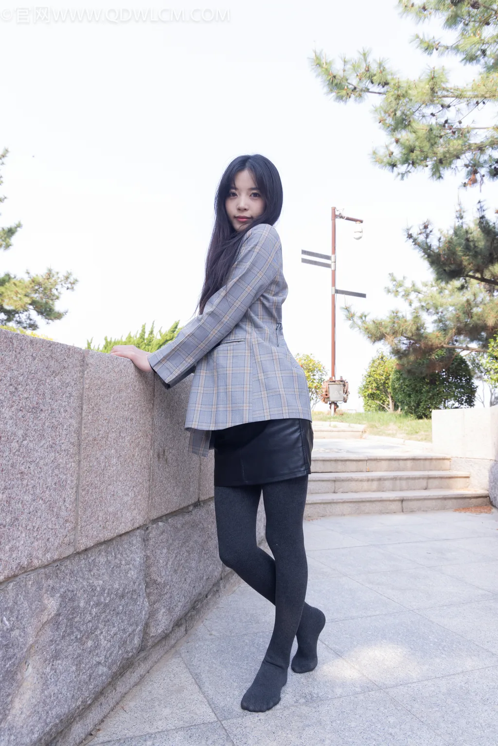 图片[6]-精选勿恋传媒 NO.2517 茯苓-高跟鞋、超厚灰连裤袜[210P]-草丛看图