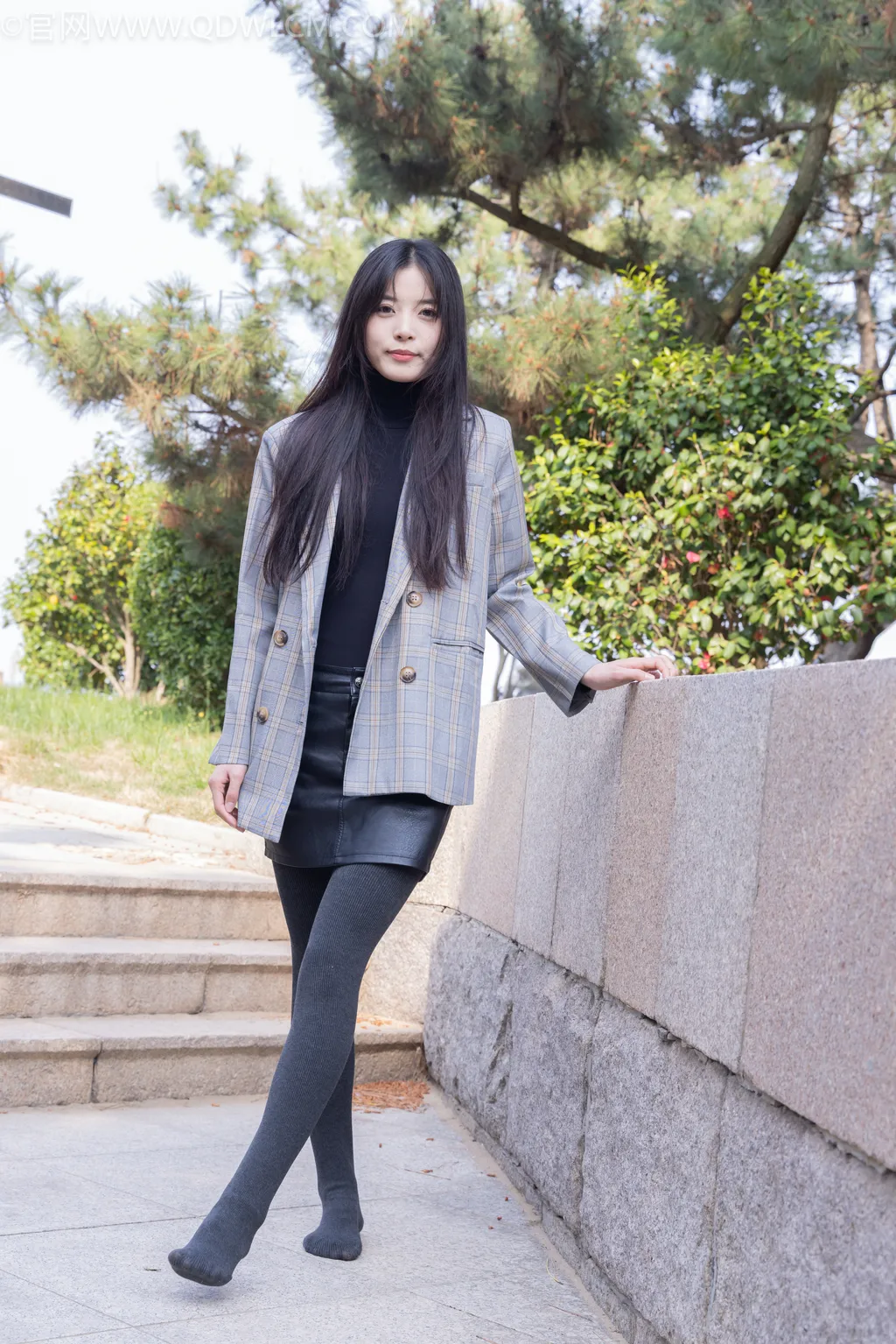 图片[8]-精选勿恋传媒 NO.2517 茯苓-高跟鞋、超厚灰连裤袜[210P]-草丛看图