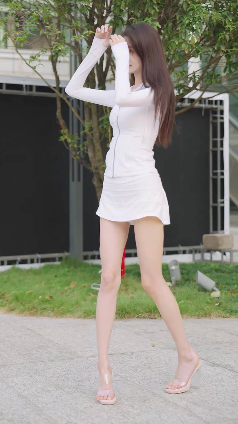 图片[8]-精选NO.0872 2023 广州车展 Racing Model 车模抖音网荭随拍94[20P]-草丛看图