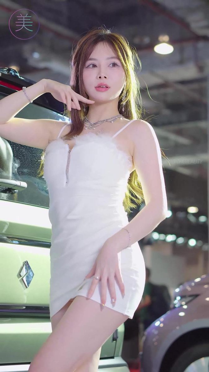 图片[4]-精选NO.1140 2024 东莞春季车展 Racing Model 车模随拍 Fancam LOOKBOOK 26[20P]-草丛看图