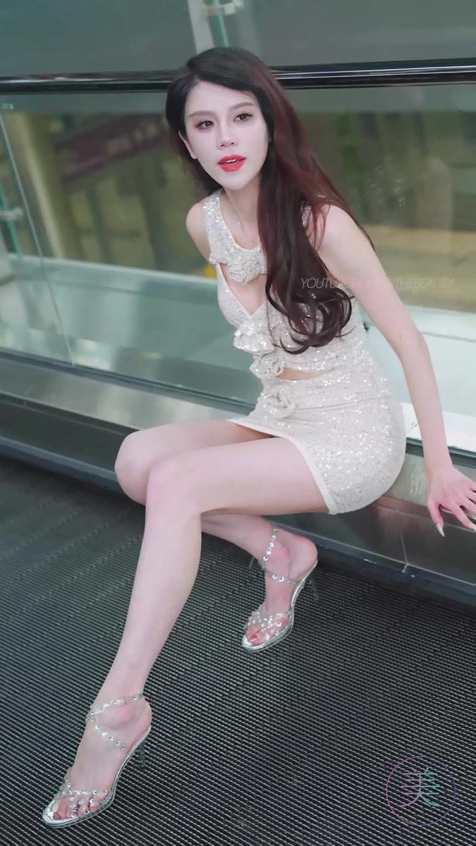 图片[6]-精选NO.1192 2024 深圳粤港澳大湾区车展 Model 车模随拍 53[20P]-草丛看图