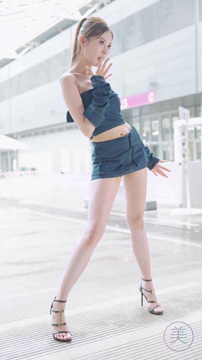 图片[4]-精选NO.1325 2024 深圳粤港澳大湾区车展 Model 车模随拍 119[20P]-草丛看图