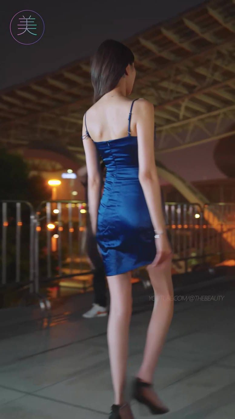 图片[7]-精选NO.0901 2023 广州车展 Racing Model 车模抖音网荭随拍101[20P]-草丛看图