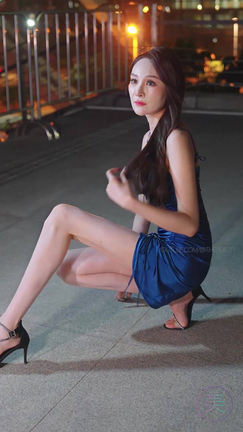 图片[8]-精选NO.0901 2023 广州车展 Racing Model 车模抖音网荭随拍101[20P]-草丛看图