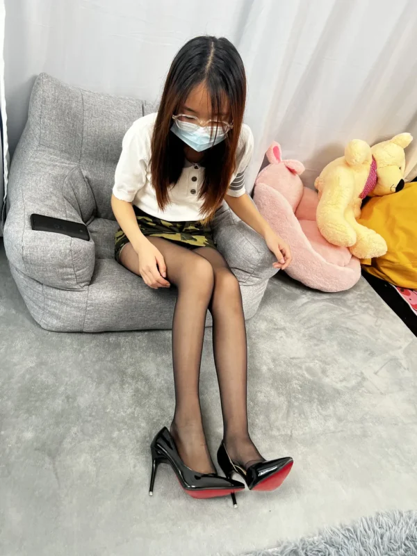 精选三禾摄影 NO.022 短裙 黑丝 高跟[93P]-草丛看图