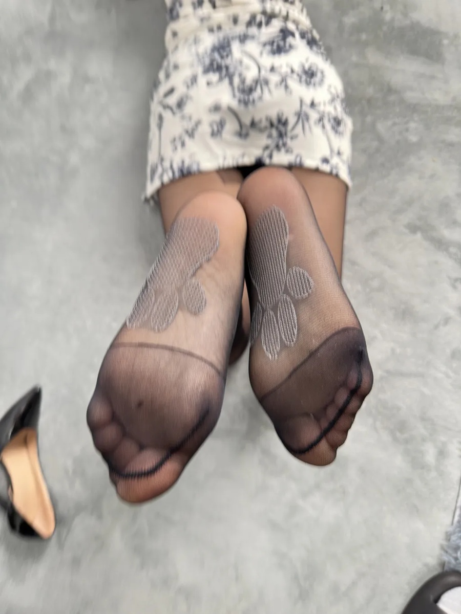 图片[5]-精选三禾摄影 NO.032 旗袍 黑丝 高跟[223P]-草丛看图