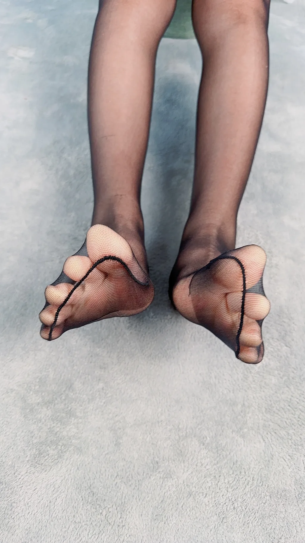 图片[3]-精选三禾摄影 NO.040 卫衣 休闲短裤 黑丝[112P]-草丛看图