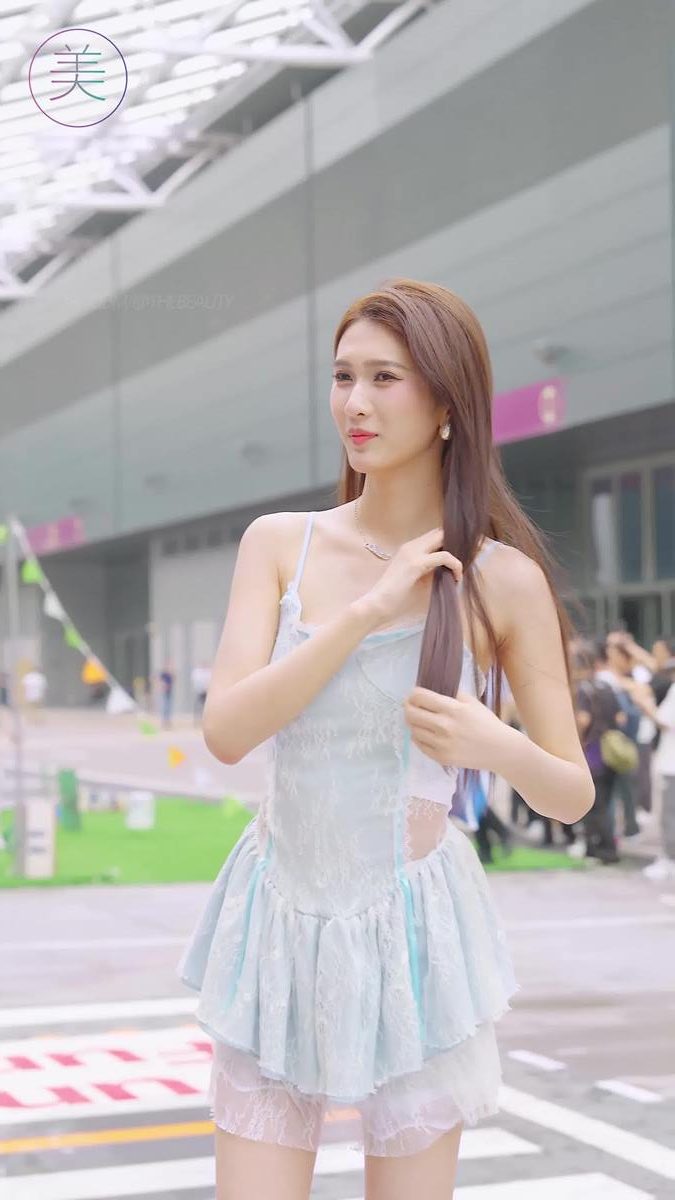 图片[5]-精选NO.1152 2024 深圳粤港澳大湾区车展 Model 车模随拍 18[20P]-草丛看图