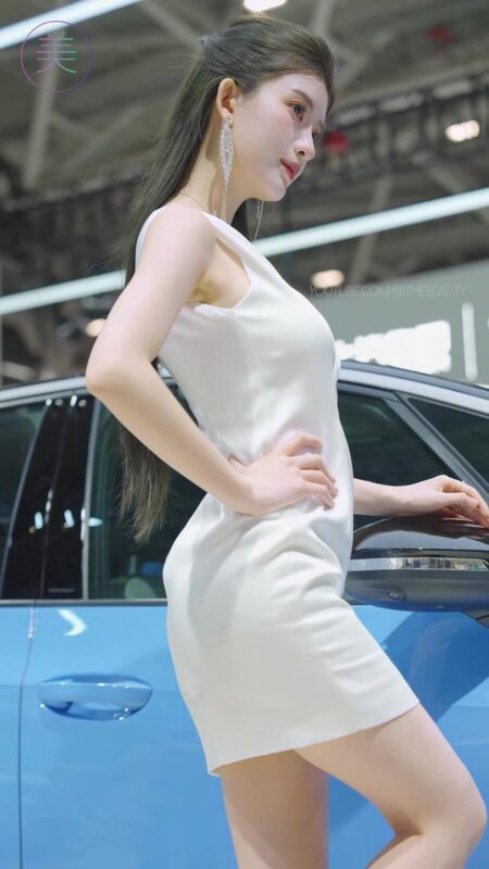 精选NO.1282 2024 深圳粤港澳大湾区车展 Model 车模随拍 88[20P]-草丛看图