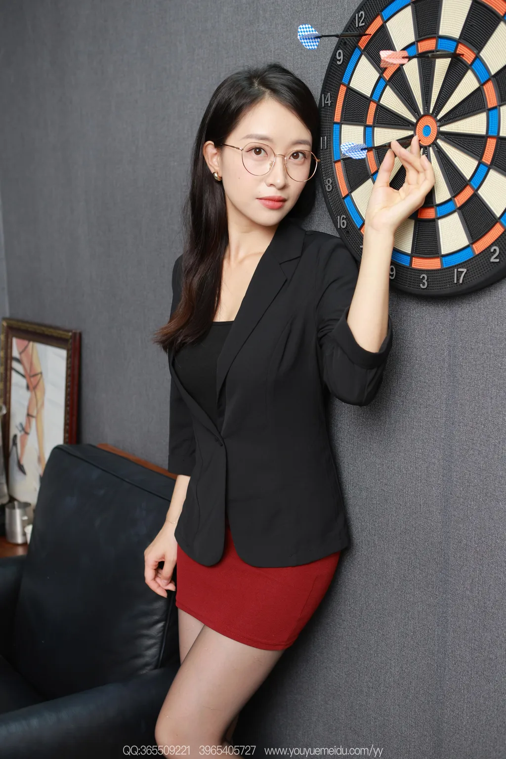 图片[5]-精选[IESS异思趣向] 2025.09.11 丝享家2155：小婕《玉姐包臀裙》[92P]-草丛看图