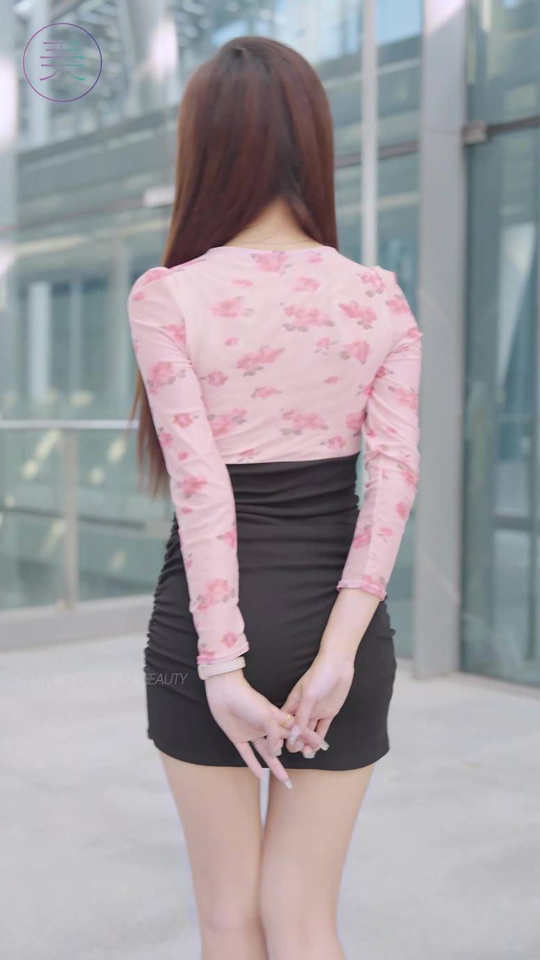 图片[4]-精选NO.0863 2023 广州车展 Racing Model 车模抖音网荭随拍85[20P]-草丛看图