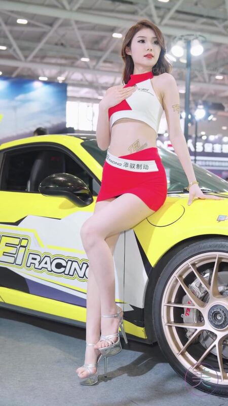 精选NO.1077 2024 深圳改装车展 Auto Salon 车模抖音网荭随拍 73[20P]-草丛看图