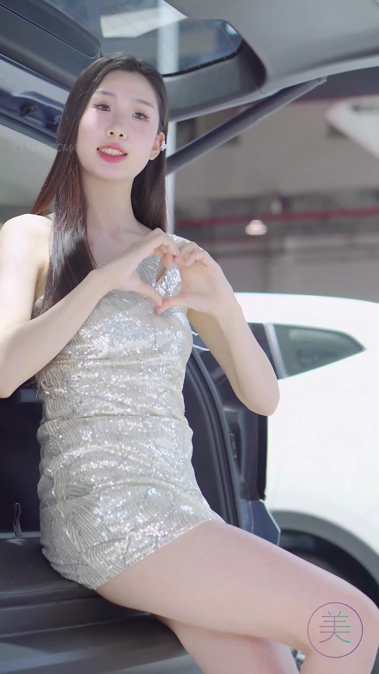 图片[7]-精选NO.1025 2024 东莞春季车展 Racing Model 车模随拍 Fancam LOOKBOOK 07[20P]-草丛看图