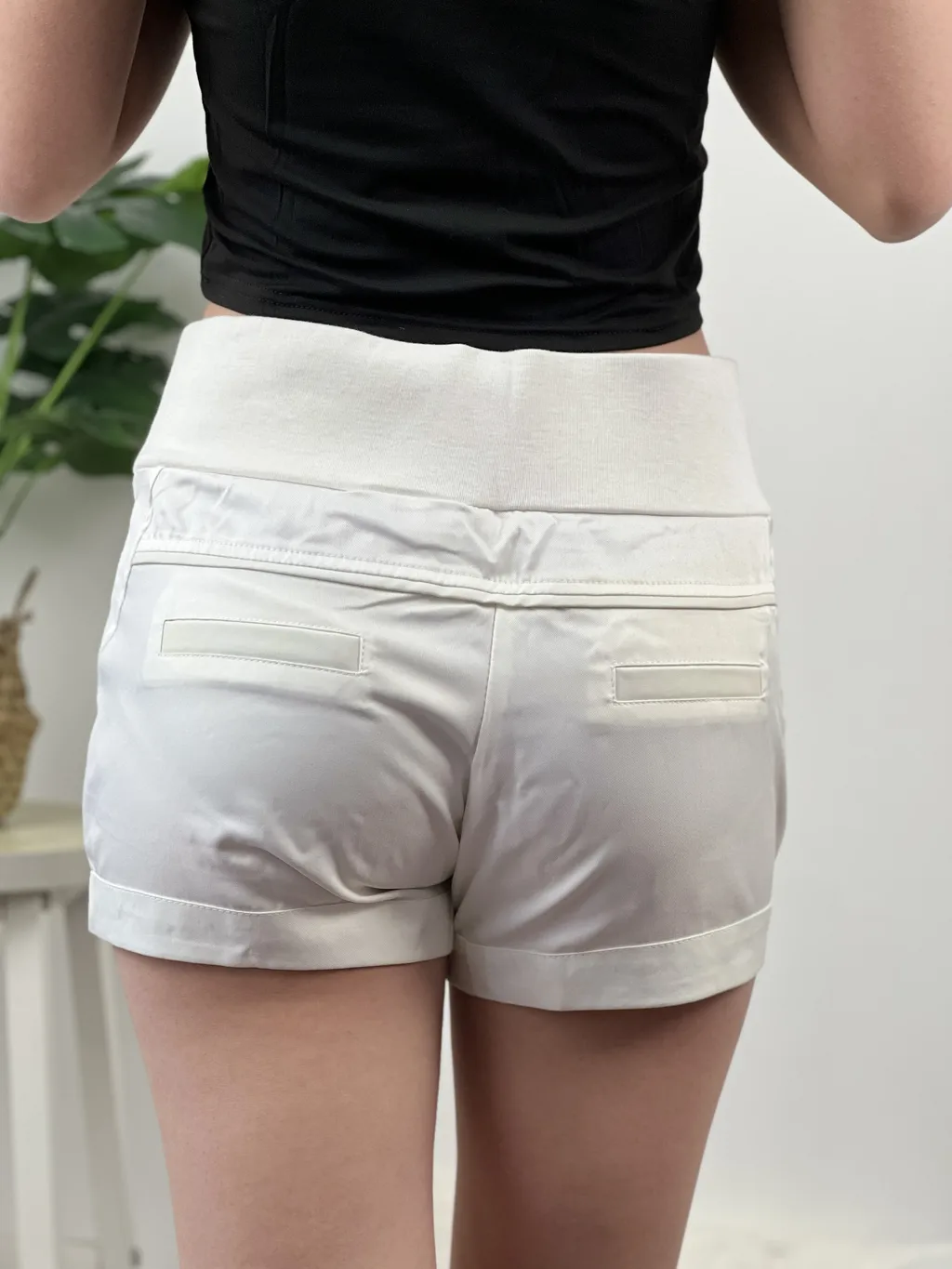 图片[6]-精选三禾摄影 NO.038 休闲短裤 棉袜 小白鞋-2[139P]-草丛看图