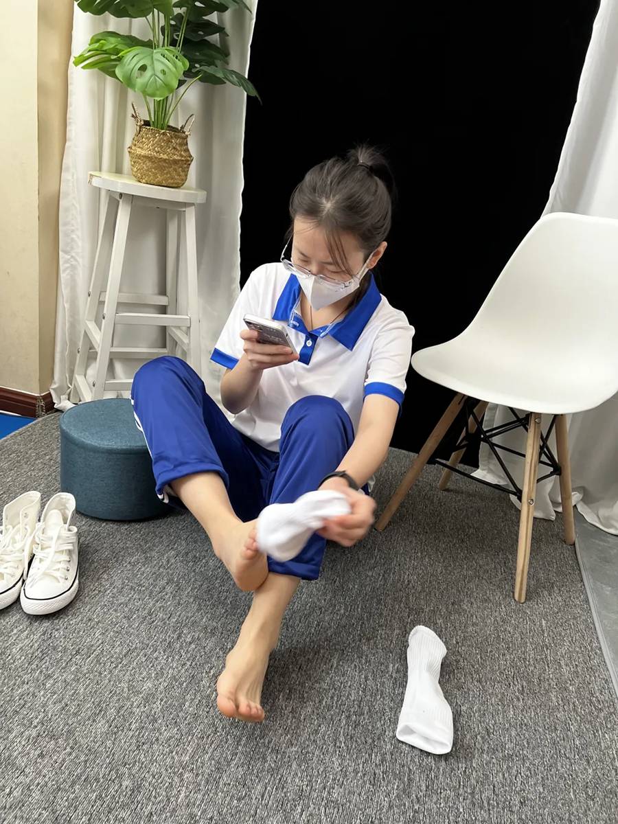 图片[2]-精选三禾摄影 NO.034 校服 棉袜 帆布鞋[169P]-草丛看图