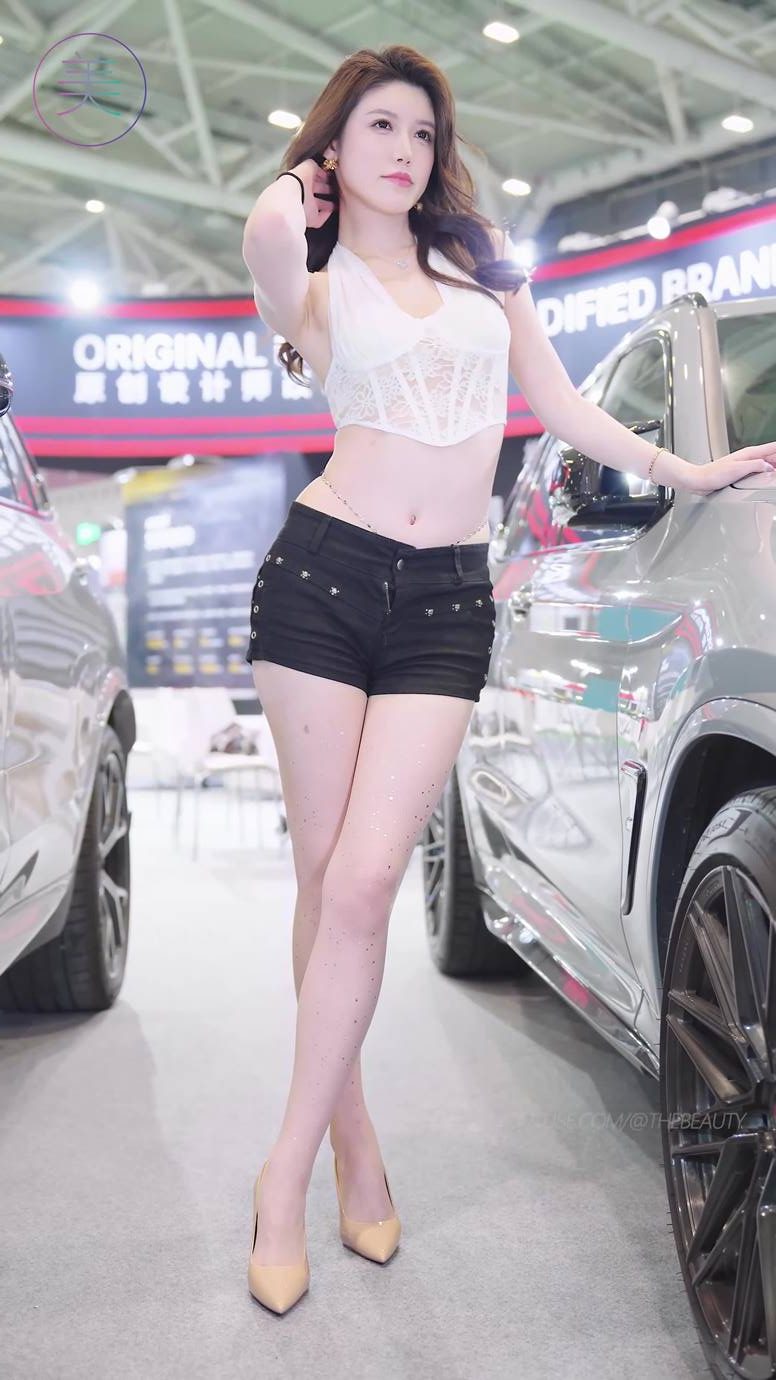 图片[2]-精选NO.0974 2024 深圳改装车展 Auto Salon 车模抖音网荭随拍 36[20P]-草丛看图