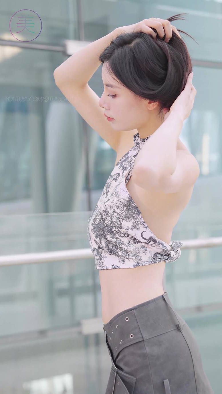 图片[4]-精选NO.0865 2023 广州车展 Racing Model 车模抖音网荭随拍87[20P]-草丛看图