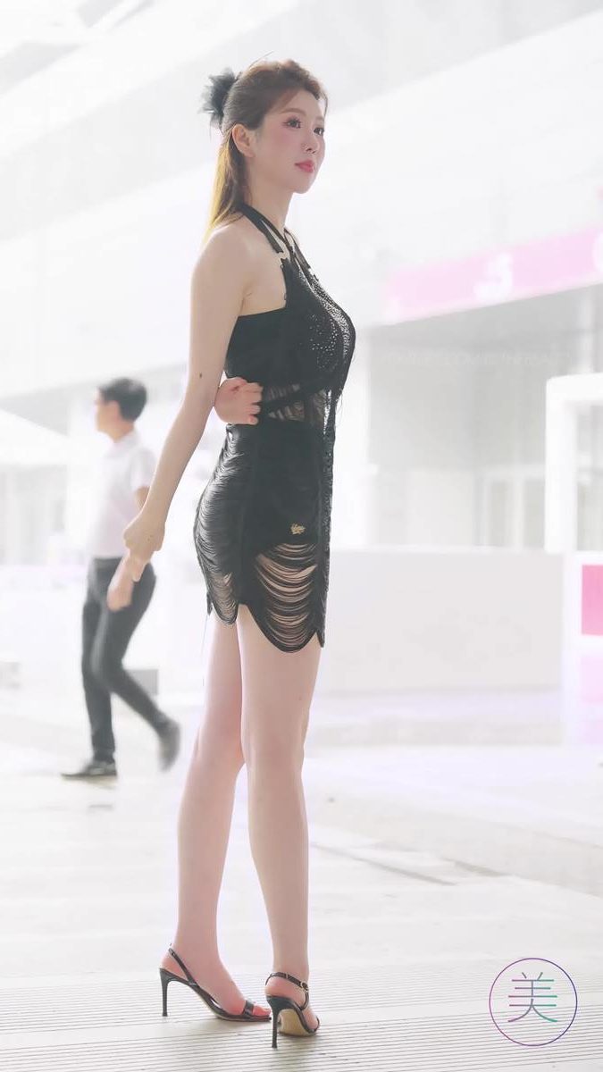 图片[4]-精选NO.1210 2024 深圳粤港澳大湾区车展 Model 车模随拍 61[20P]-草丛看图