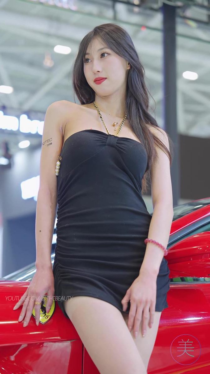 图片[7]-精选NO.1204 2024 深圳改装车展 Auto Salon 车模抖音网荭随拍 115[20P]-草丛看图