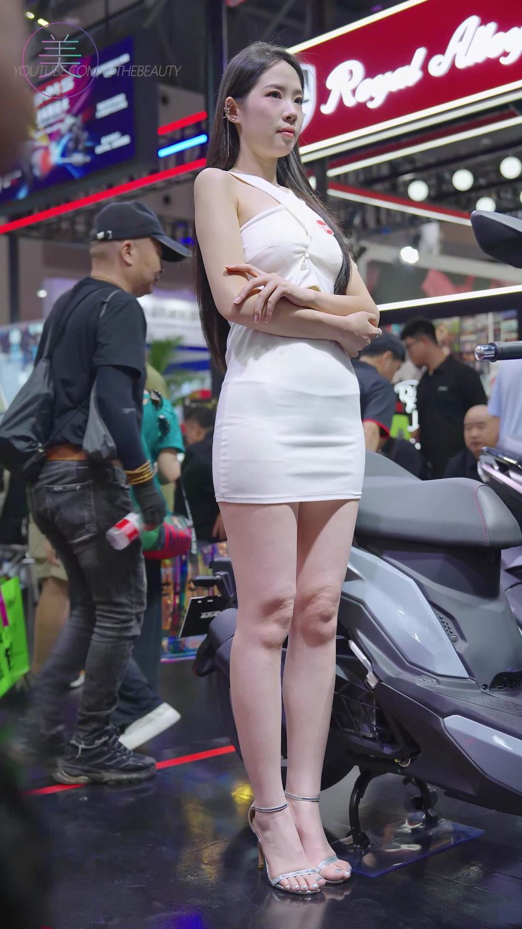 图片[4]-精选NO.1444 2024 重庆摩博会机车展 Racing Model LOOKBOOK 15[30P]-草丛看图