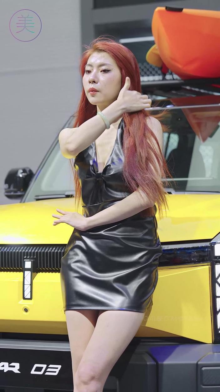 图片[3]-精选NO.1101 2024 东莞春季车展 Racing Model 车模随拍 Fancam LOOKBOOK 22[20P]-草丛看图