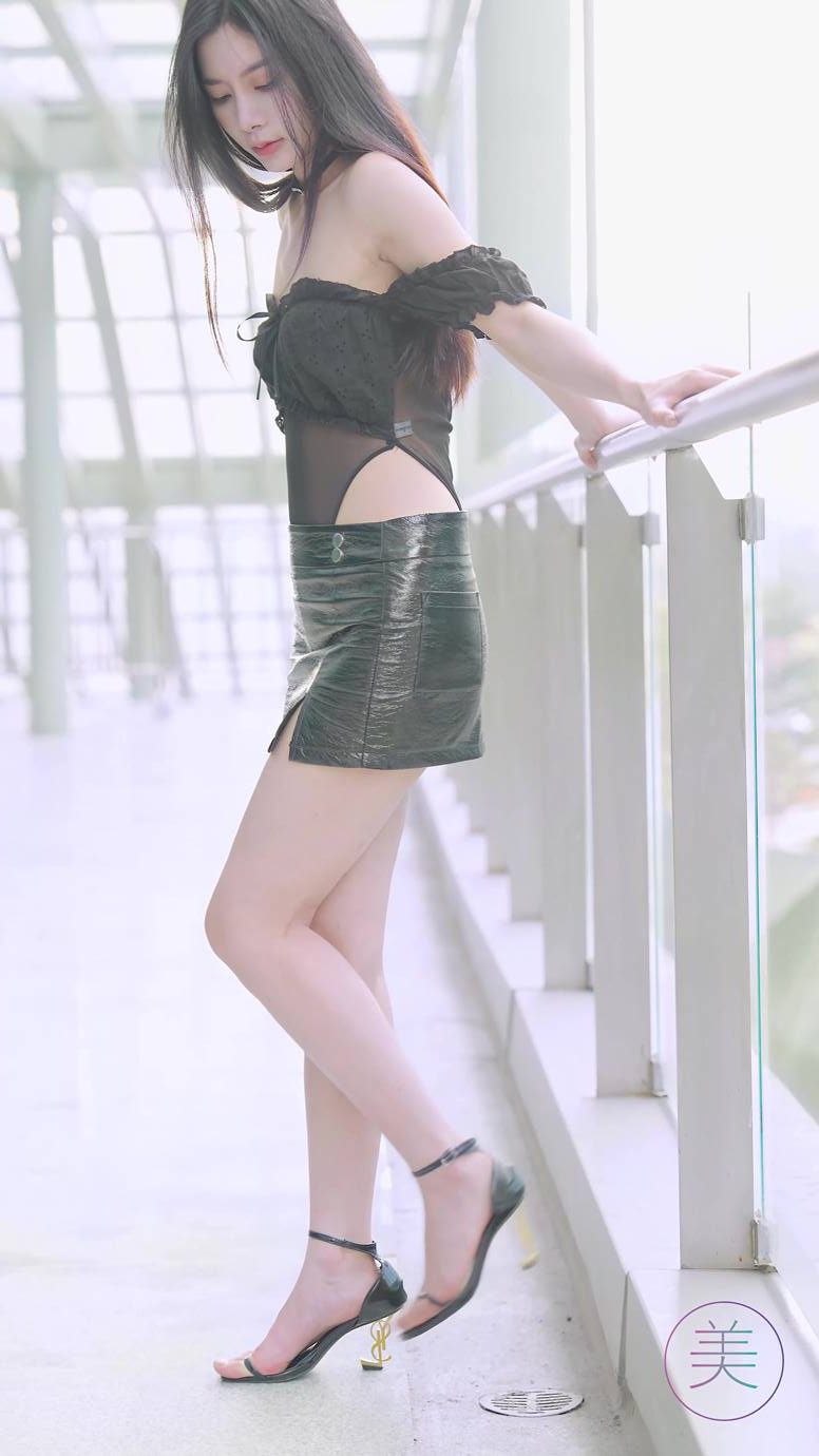 图片[5]-精选NO.0913 2023 广州车展 Racing Model 车模抖音网荭随拍113[20P]-草丛看图