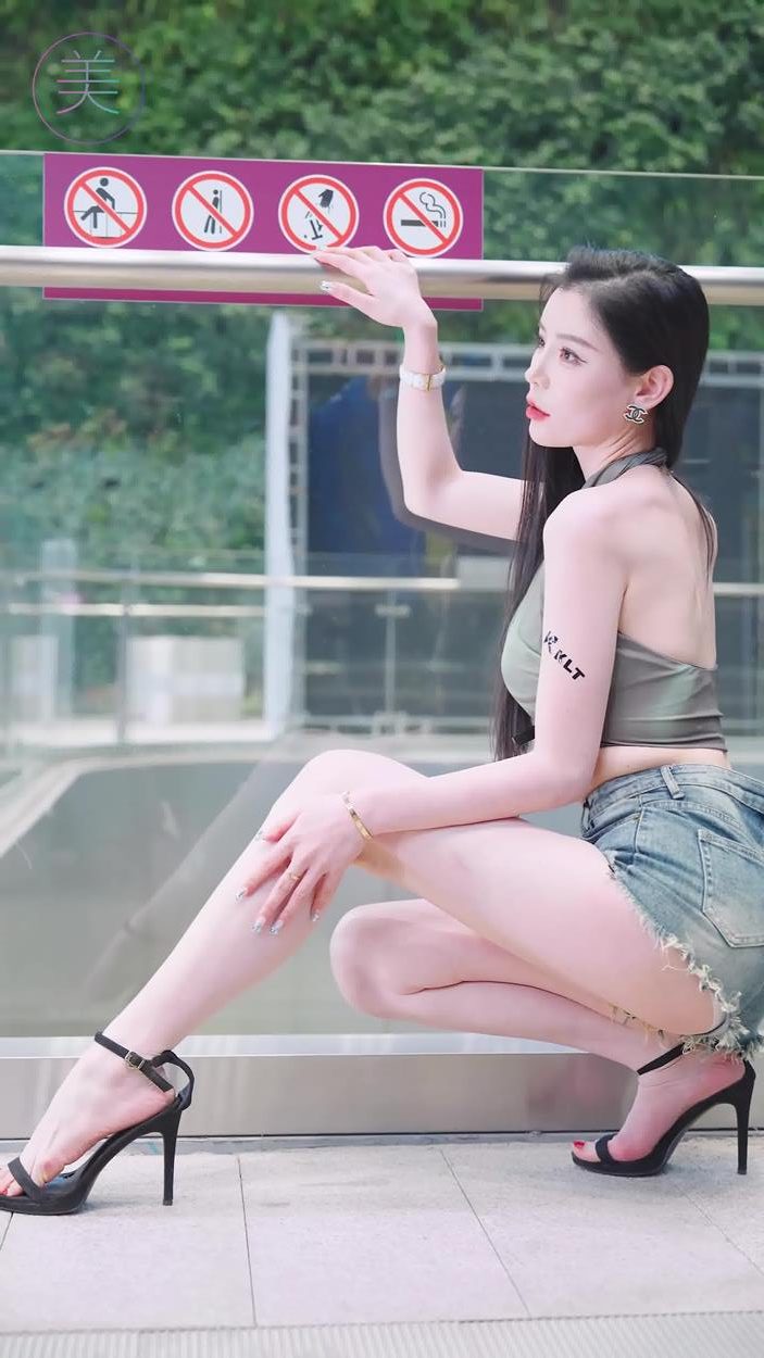 图片[8]-精选NO.1050 2024 深圳改装车展 Auto Salon 车模抖音网荭随拍 62[20P]-草丛看图