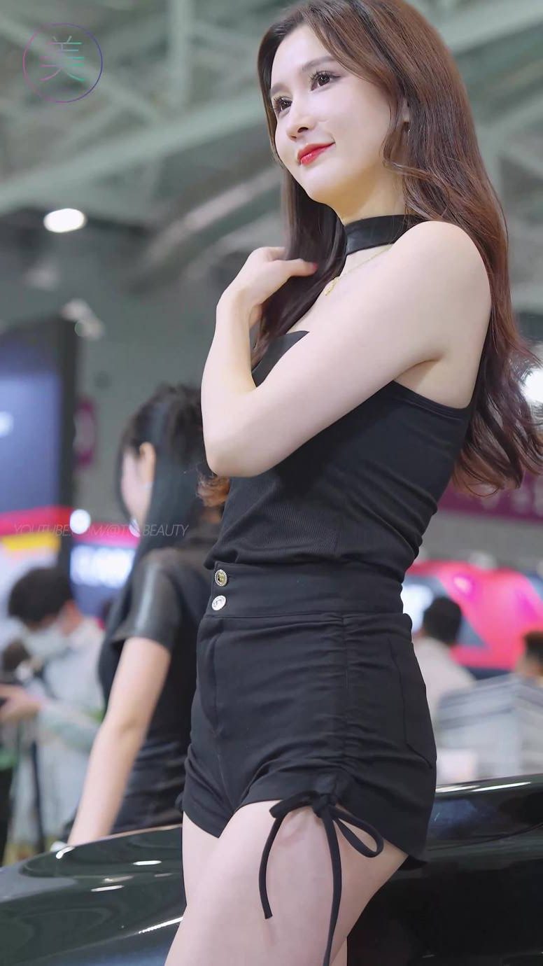 图片[5]-精选NO.0945 2024 深圳改装车展 Auto Salon 车模抖音网荭随拍 17[20P]-草丛看图