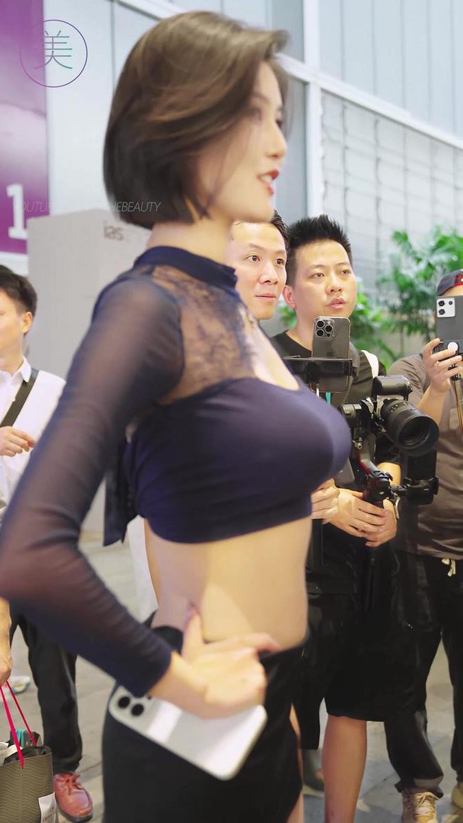 图片[4]-精选NO.1222 2024 深圳粤港澳大湾区车展 Model 车模随拍 73[20P]-草丛看图