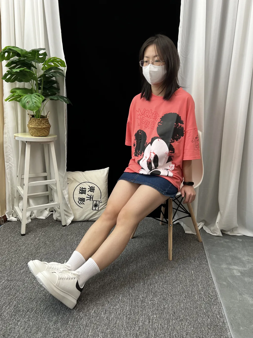 图片[1]-精选三禾摄影 NO.035 牛仔裙 棉袜 小白鞋[145P]-草丛看图