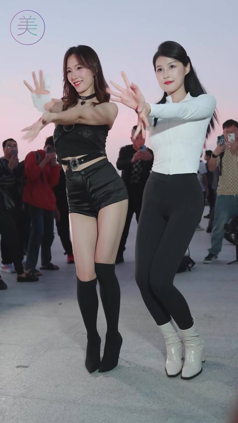 图片[5]-精选NO.0908 2023 广州车展 Racing Model 车模抖音网荭随拍108[20P]-草丛看图