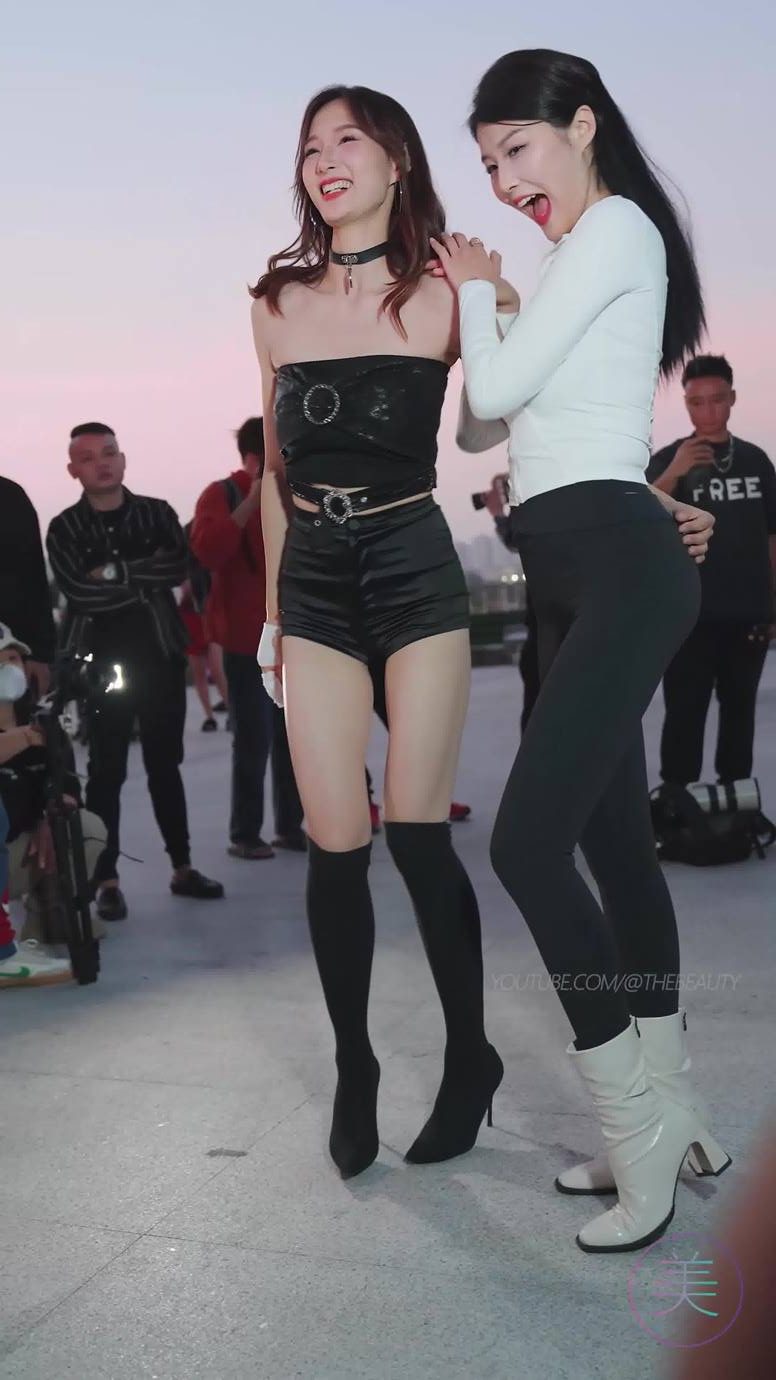 图片[6]-精选NO.0908 2023 广州车展 Racing Model 车模抖音网荭随拍108[20P]-草丛看图