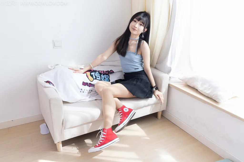 图片[5]-精选勿恋传媒 NO.2524 嘟嘟-高跟鞋、帆布鞋、薄肉丝、裸足[160P]-草丛看图